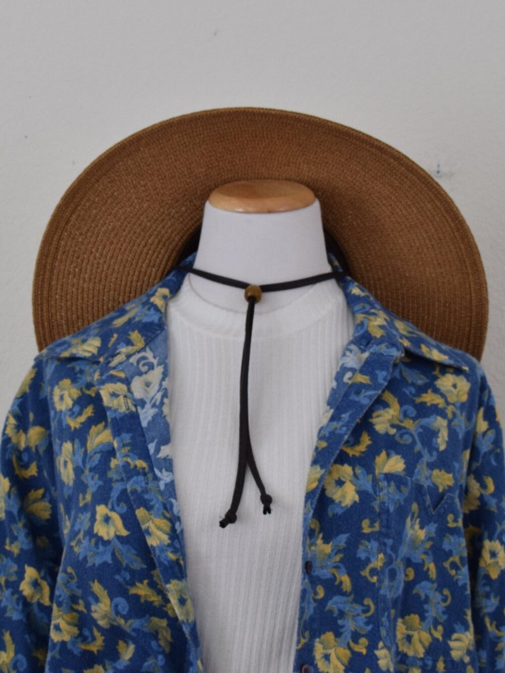 Vintage 90s Poly/Cotton Blue Floral Print Blouse by Haband | size XL